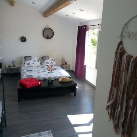 Gite Chez Mamiyo Gallargues Le Montueux Экстерьер фото